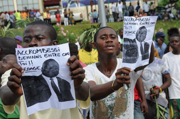 Manifestations contre Maixent Accrombessi à Libreville au Gabon, le 4 mai 2011. (WILS YANICK MANIENGUI / AFP)