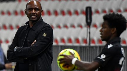 Patrick Vieira a été démis de ses fonctions d'entraîneur de l'OGC Nice  (NICOLAS TUCAT / AFP)