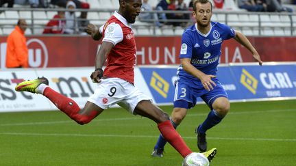 En quatre minutes, Reims a marqué trois buts. 