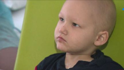 Cancer : de l'espoir pour le petit Valentin