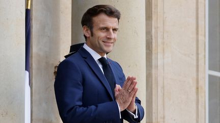 Présidentielle : Emmanuel Macron épinglé pour l'usage de son