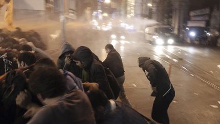 &nbsp; (En Turquie, les manifestations ont dégénéré en affrontements © REUTERS/Osman Orsal)