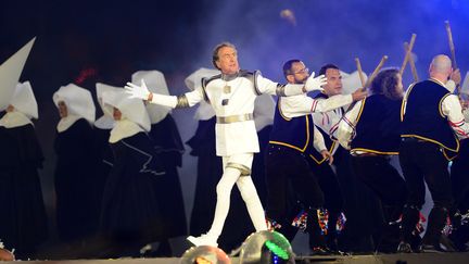 Le Monthy Python Eric Idle a interpr&eacute;t&eacute; la chanson "Always look to the bright side of life", rendue c&eacute;l&eacute;bre par le film "La vie de Brian". (JEWEL SAMAD / AFP)