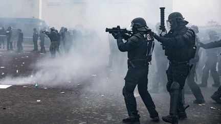 Caméra-piéton : un dispositif efficace pour forces de l'ordre et manifestants ?