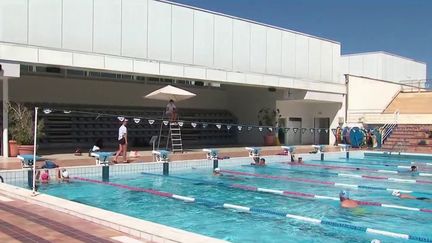 Piscines : la grosse pénurie de maîtres-nageurs