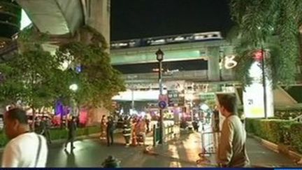 Bangkok : une vingtaine de morts dans l'explosion d'une bombe