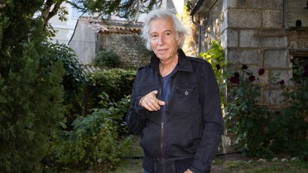 Le réalisateur Jacques Doillon, le 25 août 2021, à Angoulême (Charente). (YOHAN BONNET / AFP)