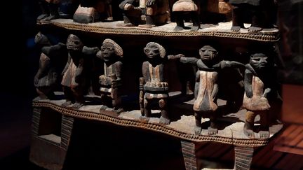 Siège Royal du Royaume du Dahomey (Benin actuel) au début du 19e siècle, le 18 juin 2018 au Musée du Quai Branly-Jacques Chirac à Paris. (GERARD JULIEN / AFP)