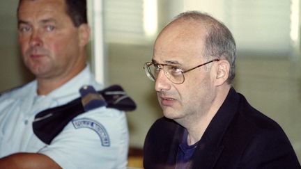 Jean-Claude Romand lors de son procès en juin 1996.&nbsp; (PHILIPPE DESMAZES / AFP)