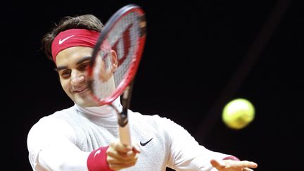 &nbsp; (Roger Federer à l'entraînement ce mercredi © REUTERS)