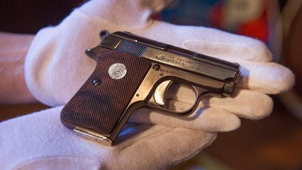 Pistolet automatique vendu aux enchères en 2015 dans l'Illinois
 (SCOTT OLSON / GETTY IMAGES NORTH AMERICA / AFP)