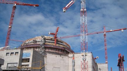 Le réacteur nucléaire EPR&nbsp;Olkiluoto-3, a été construit par Areva et Siemens (juin 2010). (ANNE HAUTEFEUILLE / AFP)