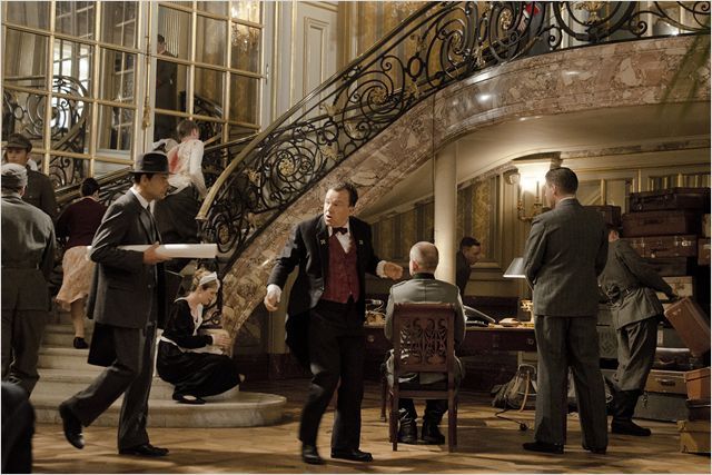 Le hall de l'hôtel Meurice dans la nuit du 24 au 25 août 1944 reconstitué dans "Diplomatie" de Volker Schlöndorff
 (Gaumont Distribution)