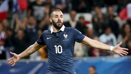  (Karim Benzema après avoir marqué contre l'Arménie début octobre © REUTERS / Eric Gaillard)