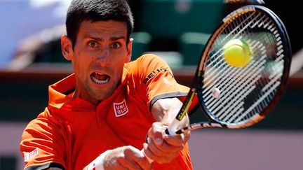 &nbsp; (Le N.1 mondial Novak Djokovic a battu samedi l'Ecossais Andy Murray (N.3) en deux jours et en cinq manches 6-3, 6-3, 5-7, 5-7, 6-1 pour accéder à sa troisième finale à Roland-Garros © Maxppp)