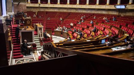 L'Assemblée nationale a rejeté le 4 novembre 2023 la 23e motion de censure déposée contre le gouvernement Borne depuis mai 2022. (MAGALI COHEN / HANS LUCAS / AFP)