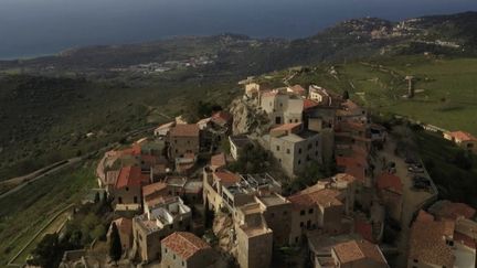 Corse : Sant'Antonino, un joyau du patrimoine français. (FRANCE 2)