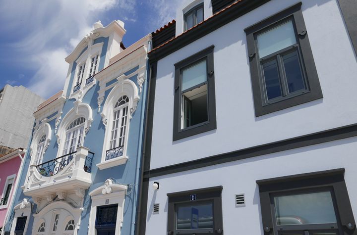 Les façades d'Aveiro. (JEAN-LUC GRZESKOWIAK / RADIO FRANCE)