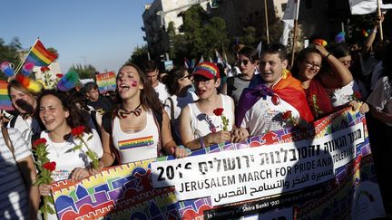 Tensions et record de participation à la Gay Pride de Jerusalem