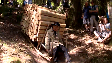 La schlitte, une activité vosgienne traditionnnelle
 (France 3)