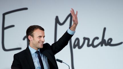 L'ancien ministre de l'Economie, Emmanuel Macron, le 5 novembre 2016 à Paris. (CHAMUSSY / SIPA)