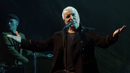 Le chanteur et musicien Bernard Lavilliers en concert à l'Olympia le 17 juin 2022. (SADAKA EDMOND / SIPA)