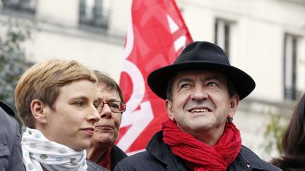 Cl&eacute;mentine Autain et Jean-Luc M&eacute;lenchon, copr&eacute;sident du Parti de Gauche, le 1er mai 2014 &agrave; Paris. (THOMAS SAMSON / AFP)