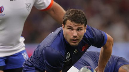 Antoine Dupont, capitaine de l'équipe de France de Rugby, lors du match France-Namibie (MASAKI FURUMAYA / YOMIURI)