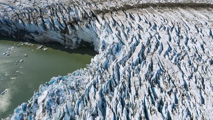 Le glacier Apusiajik, photographié le 17 août 2019 près de Qulusuk (Groenland). (JONATHAN NACKSTRAND / AFP)