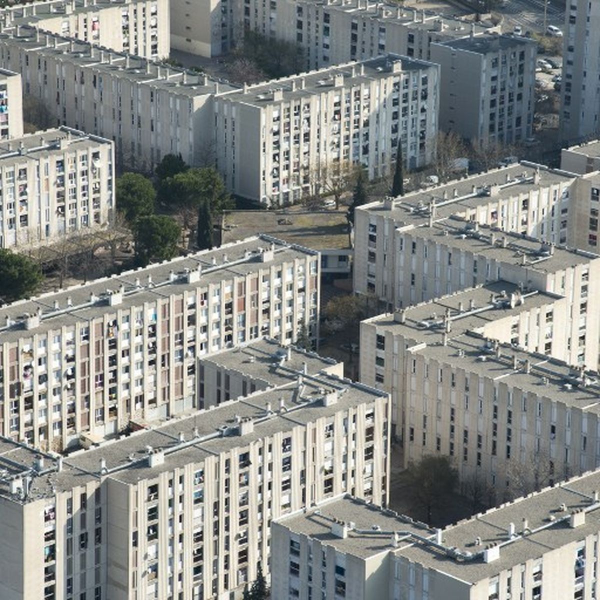 Video Marseille Dans Le Quartier De La Castellane Les Habitants Se Sentent Abandonnes