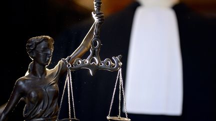 Les avocats sont notamment appelés à faire grève à partir du 4 janvier. (FRANCK FIFE / AFP)