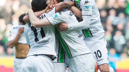 Les joueurs de Mönchengladbach ont le vent en poupe (BERND THISSEN / DPA)