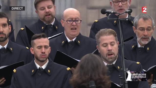 Video Hommage Aux Victimes Des Attentats Le Choeur De L Armee Francaise Reprend Jacques Brel