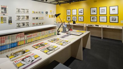 La première salle de l'exposition&nbsp;"étienne + robial. graphisme &amp; collection, de futuropolis à canal+" au Musée des Arts décoratifs&nbsp;consacrée à Futuropolis (Musée des Arts décoratifs / Christophe Dellière)