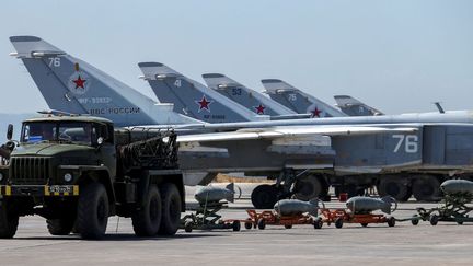 Des avions militaires russes sur la base de Hmeimim, près de Lattaquié, dans le nord-ouest de la Syrie, le 18 juin 2016. (REUTERS / Vadim Savitsky / Russian Defense Ministry via Reuters)