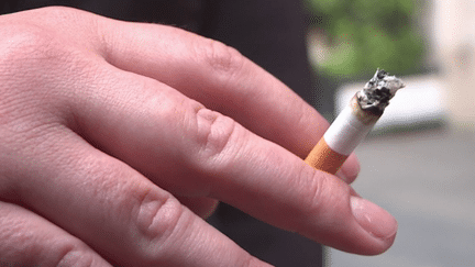 Tabac : les hausses de prix sont-elles dissuasives ? (France 3)