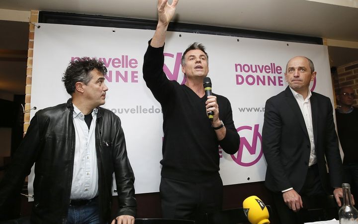 Le m&eacute;decin Patrick Pelloux, l'humoriste Bruno Gaccio et l'&eacute;conomiste Pierre Larrouturou, le 28 novembre 2013 &agrave; Paris. (PATRICK KOVARIK / AFP)