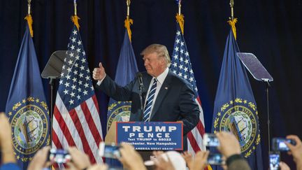 Donald Trump lors d'un discours à Manchester, aux Etats-Unis, le 28 octobre 2016. (RYAN MCBRIDE / AFP)