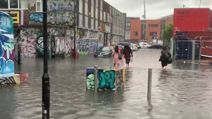 Londres : la capitale anglaise inondée