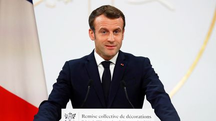 Le président de la République, Emmanuel Macron, à l'Elysée, le 18 novembre 2019. (GONZALO FUENTES / AFP)