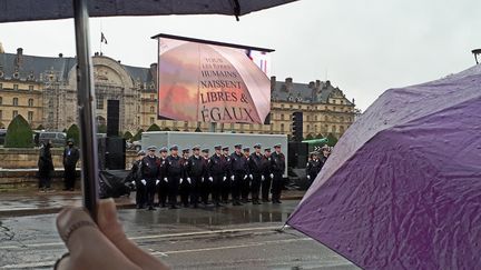 Hommage au colonel Arnaud Beltrame : l'émotion des Français