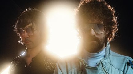 Xavier de Rosnay et Gaspard Augé forment le duo Justice (2024). (JEREMIE BEYLARD / AGENCE PHAR / ANDREI CHEIMEITOFF / ED BANGER RECORDS)