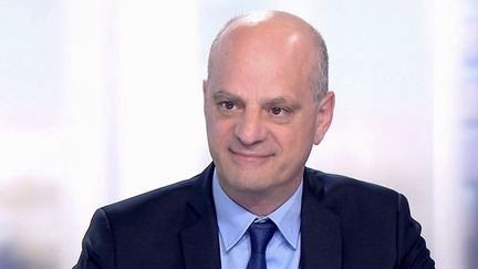 "Le baccalauréat n’est pas en voie de disparition", affirme Jean-Michel Blanquer