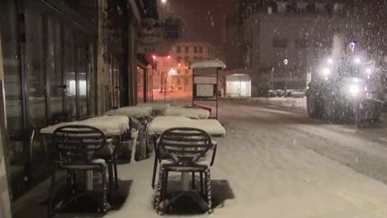 Chutes de neige à Cauteret (Hautes-Pyrénées) (CAPTURE ECRAN FRANCE 2)