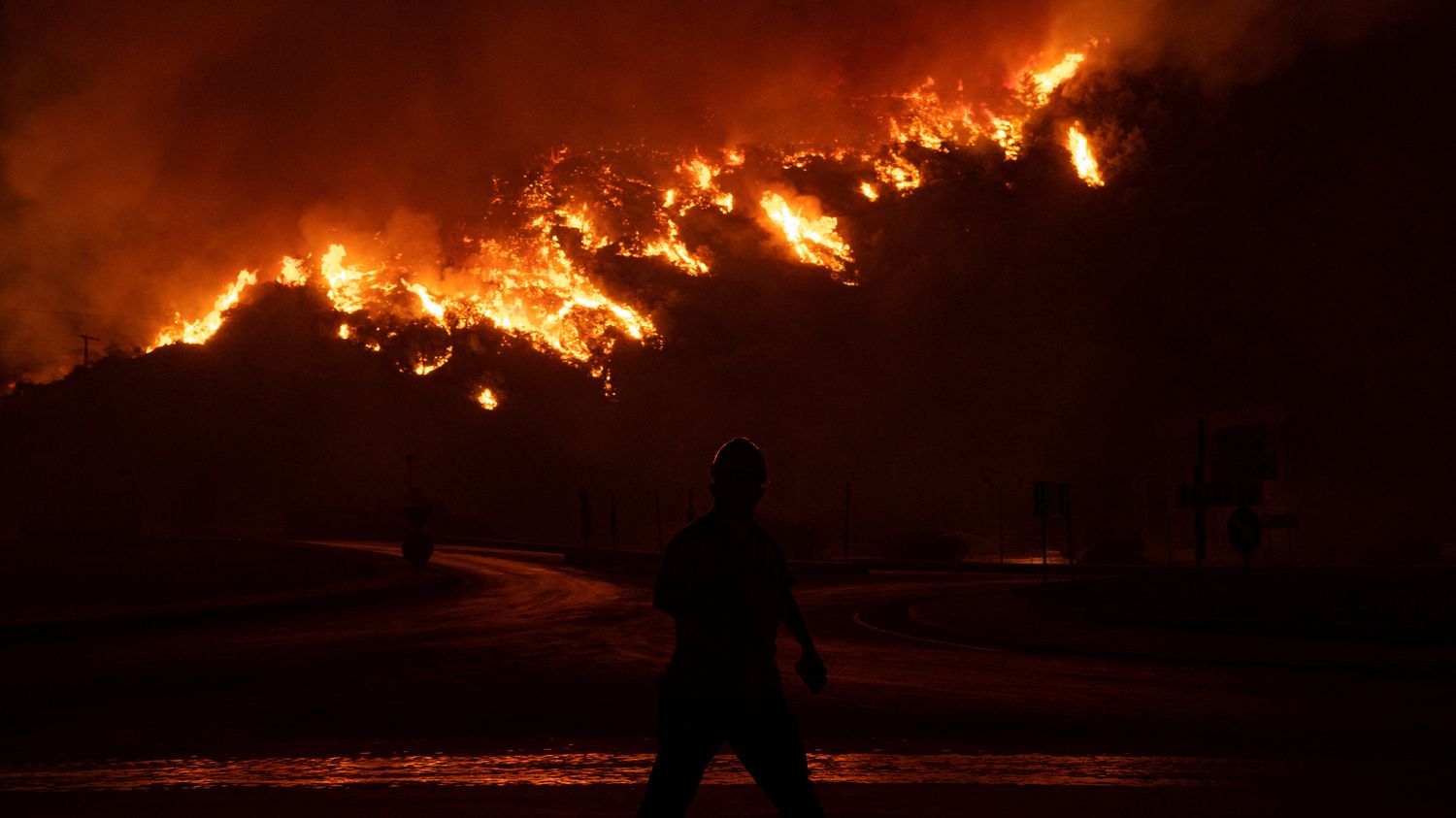 Turquie : 62 personnes hospitalisées après un feu de forêt