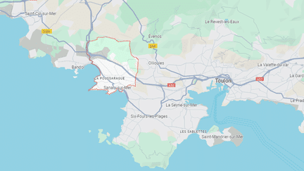 Une enquête administrative a été ordonnée visant la police qui était intervenue vendredi au domicile d'un couple à Sanary-sur-Mer (Var), a annoncé le parquet le 3 février 2024. (CAPTURE GOOGLE MAPS)