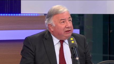 Gérard Larcher, président du Sénat, invité de franceinfo mardi 28 mars. (RADIO FRANCE / FRANCEINFO)