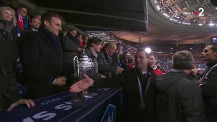 Le membre du staff rennais lors de la remise de la Coupe de France le 27 avril 2019 à Paris. (FRANCE 2)