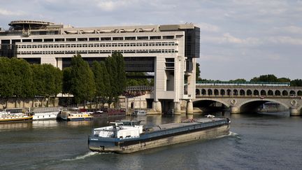 Le ministère de l'Economie des Finances et de l'Industrie à Paris. (KENZO TRIBOUILLARD / AFP)