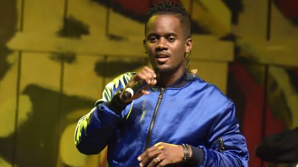 Black M chante lors d'un concert à la Cigale, le 17 octobre 2016, à Paris.&nbsp; (SADAKA EDMOND / SIPA)